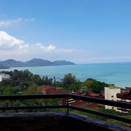 Susie'S Resort Seaview Suites At Sri Sayang Batu Ferringhi Eksteriør billede